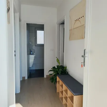 Apartment A1 With Balcony & Shared Pool - Free Parking Apartman Nin